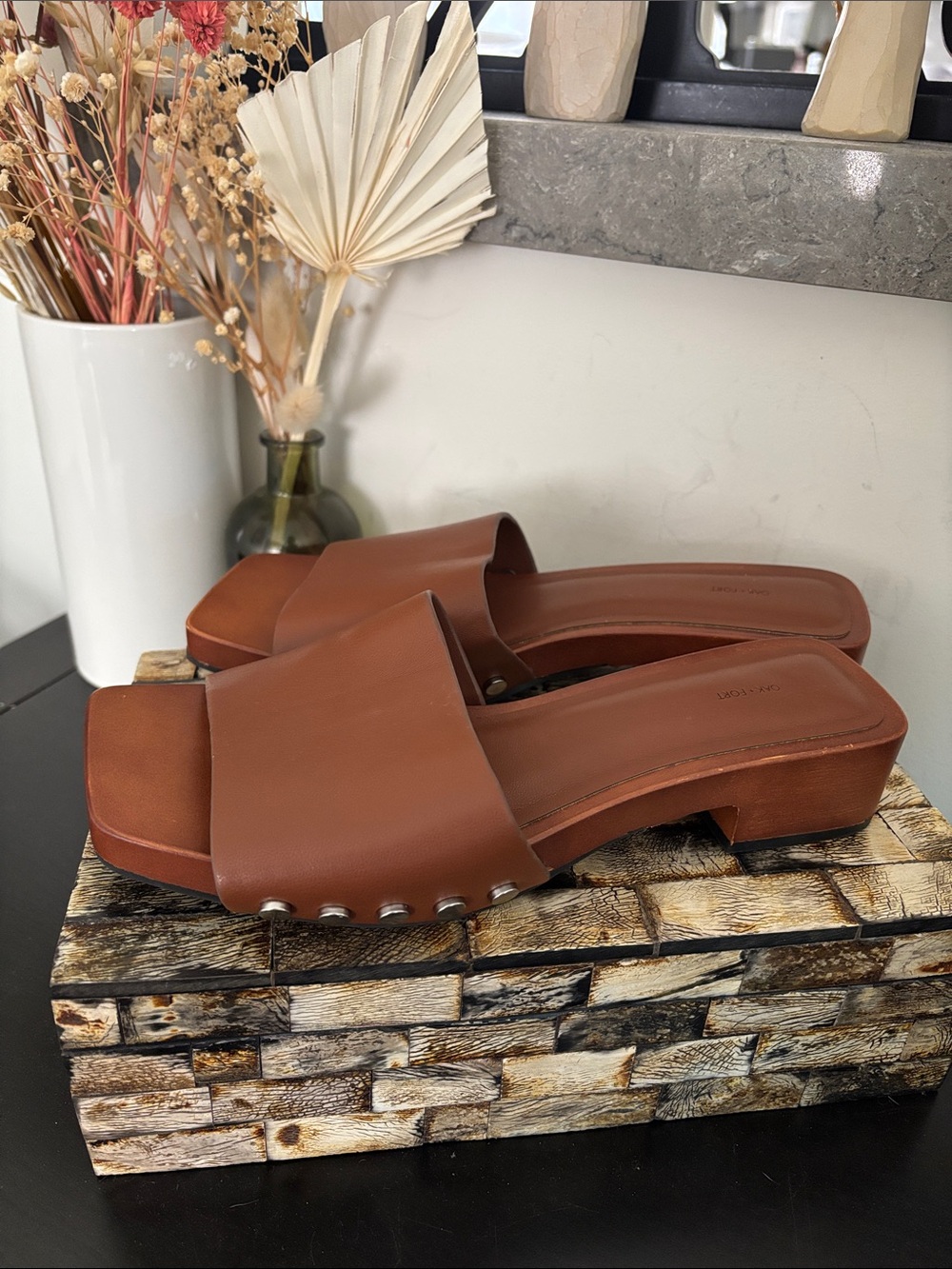 OAK + FORT (6) Square Toe Clog Wooden Mules Low Heel Metal Rivets Sandals Russet - Picture 5 of 16
